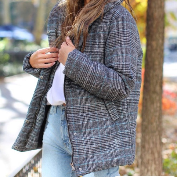 Nordstrom Exclusive-Something Navy Plaid Puffer Coat - Picture 3 of 3